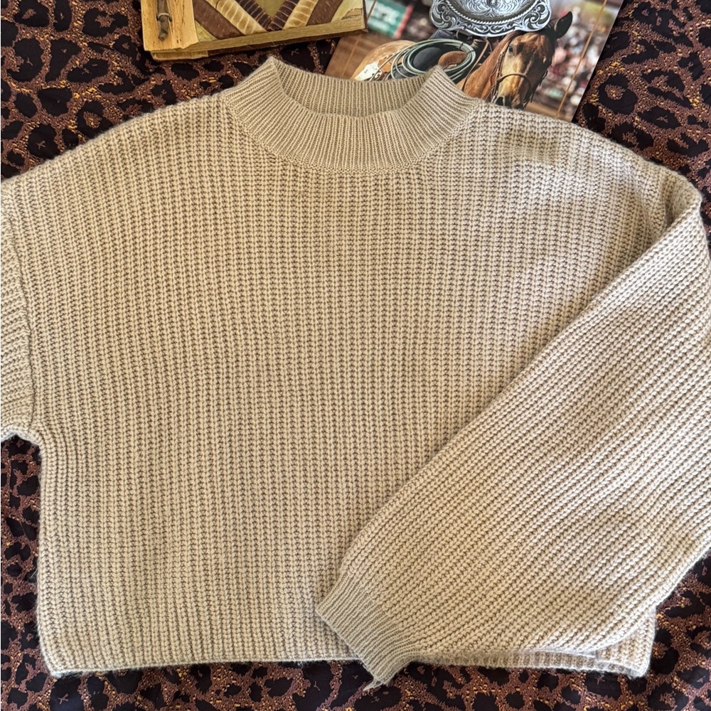 SHEIN Cream Ribbed Cropped Mock Neck Sweater